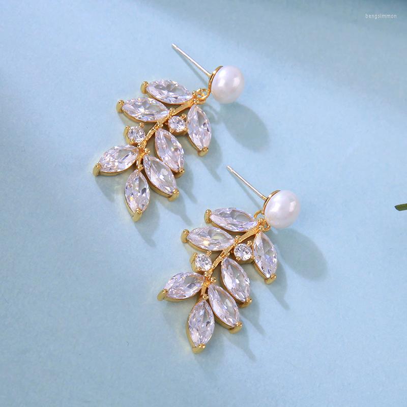 Dangle Earrings Fashion Choper Zicon Korean Flower Drop Earring Unique Charming Date Gift Jewelry Accessory Handmade Wholesale
Dangle Earrings Fashion Choper Zicon Korean Flower Drop Earring Unique Charming Date Gift Jewelry Accessory Handmade Wholesale