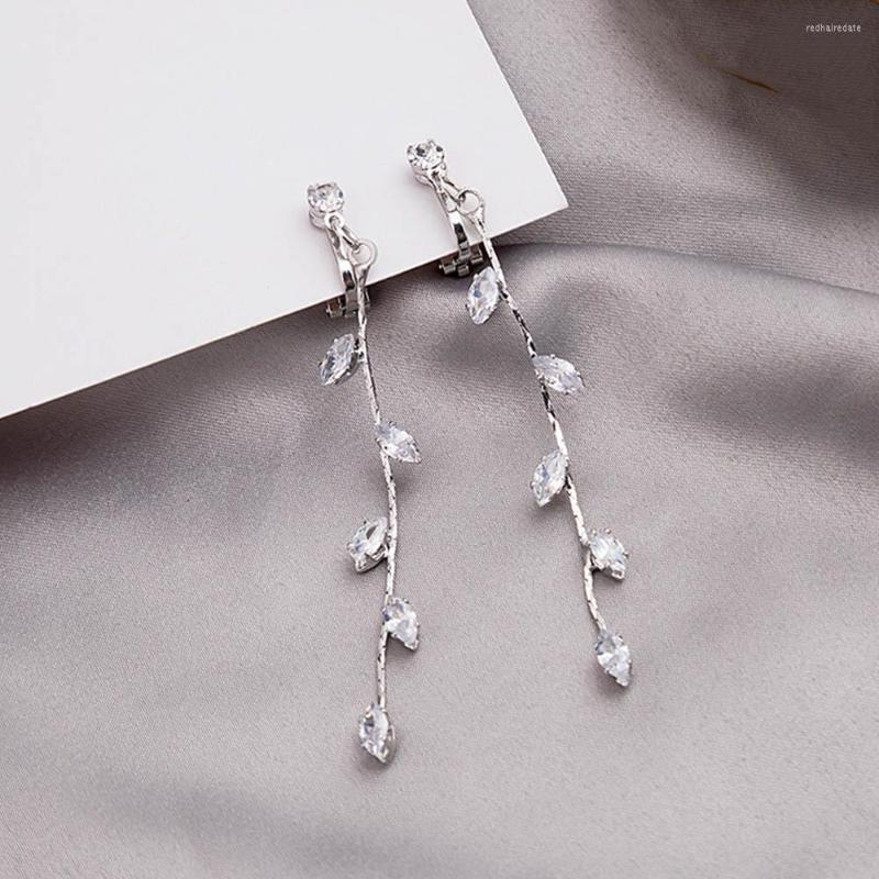 Backs Earrings Non Pierced Ear Jewelry Simple Korean Crystal Long Leaf Clip For Women Earcuffs Wedding Party Gift
Backs Earrings Non Pierced Ear Jewelry Simple Korean Crystal Long Leaf Clip For Women Earcuffs Wedding Party Gift
