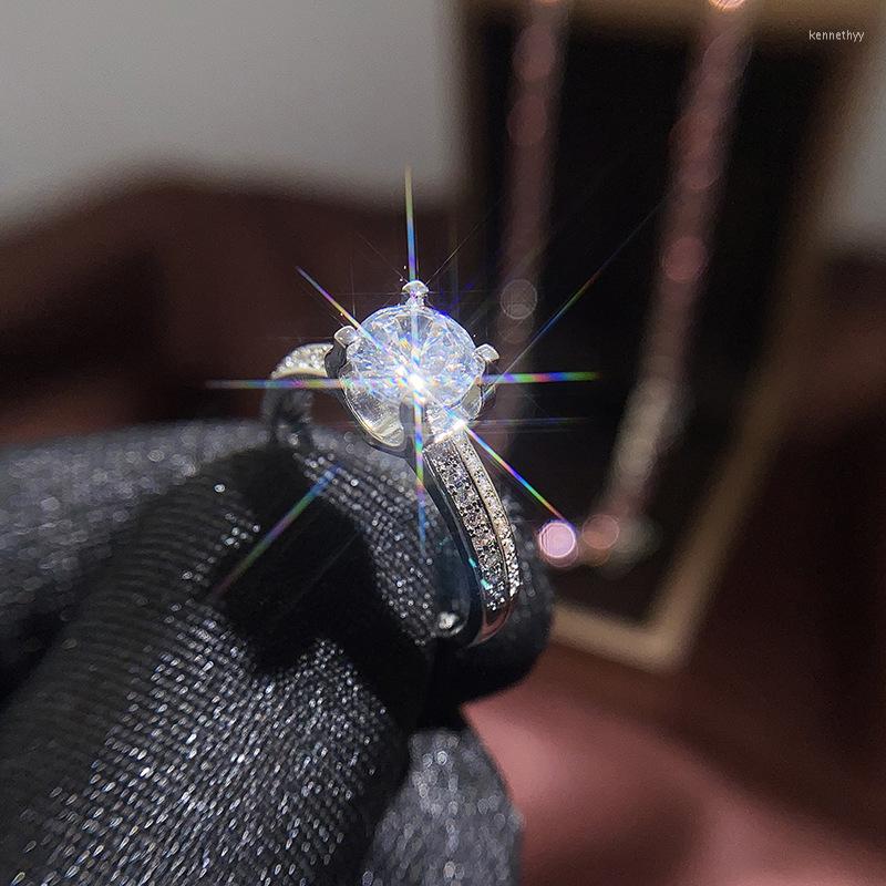 Wedding Rings Classic Silver Plated Round Cut Crystal For Women Shine White CZ Stone Inlay Delicate Engagement Party Gifts
Wedding Rings Classic Silver Plated Round Cut Crystal For Women Shine White CZ Stone Inlay Delicate Engagement Party Gifts