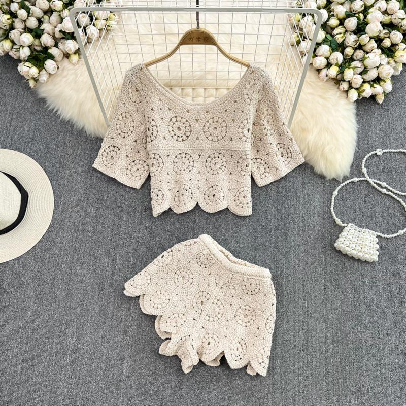 Women's Tracksuits PREPOMP 2022 Summer Short Sleeve O Neck Hook Flower Hollow Out Top High Waist Wide Leg Shorts Two Piece Set Outfits Women, White
Women's Tracksuits PREPOMP 2022 Summer Short Sleeve O Neck Hook Flower Hollow Out Top High Waist Wide Leg Shorts Two Piece Set Outfits Women, White
