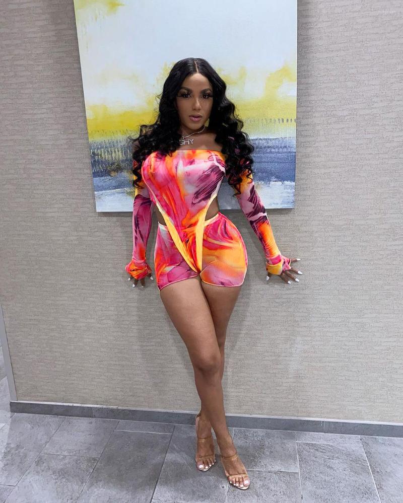 Women' Tracksuits LFRVZ 2022 Luxury Designer Young Sexy Beach Slash Neck Full Sleeve Bodysuits Shirt&Short Short Pants Women 2 Piece, Yellow
Women' Tracksuits LFRVZ 2022 Luxury Designer Young Sexy Beach Slash Neck Full Sleeve Bodysuits Shirt&Short Short Pants Women 2 Piece, Yellow