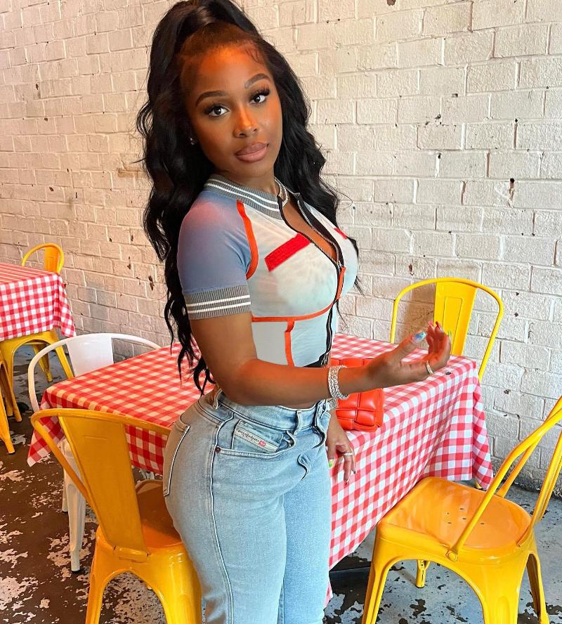 Women' T Shirts Zip Up Short Sleeve Crop Top Cardigan Streetwear Women Clothes 2022 Fashion Sexy Tight Graphic, White
Women' T Shirts Zip Up Short Sleeve Crop Top Cardigan Streetwear Women Clothes 2022 Fashion Sexy Tight Graphic, White