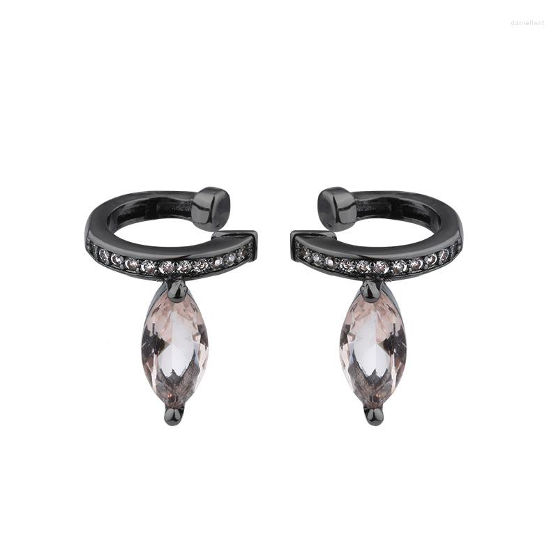 Backs Earrings OMYFUN No-piercing Ear Cuff For Women Girls Fashion Cubic Zirconia Stones Small Clip Earring Bohemia Jewelry E46
Backs Earrings OMYFUN No-piercing Ear Cuff For Women Girls Fashion Cubic Zirconia Stones Small Clip Earring Bohemia Jewelry E46