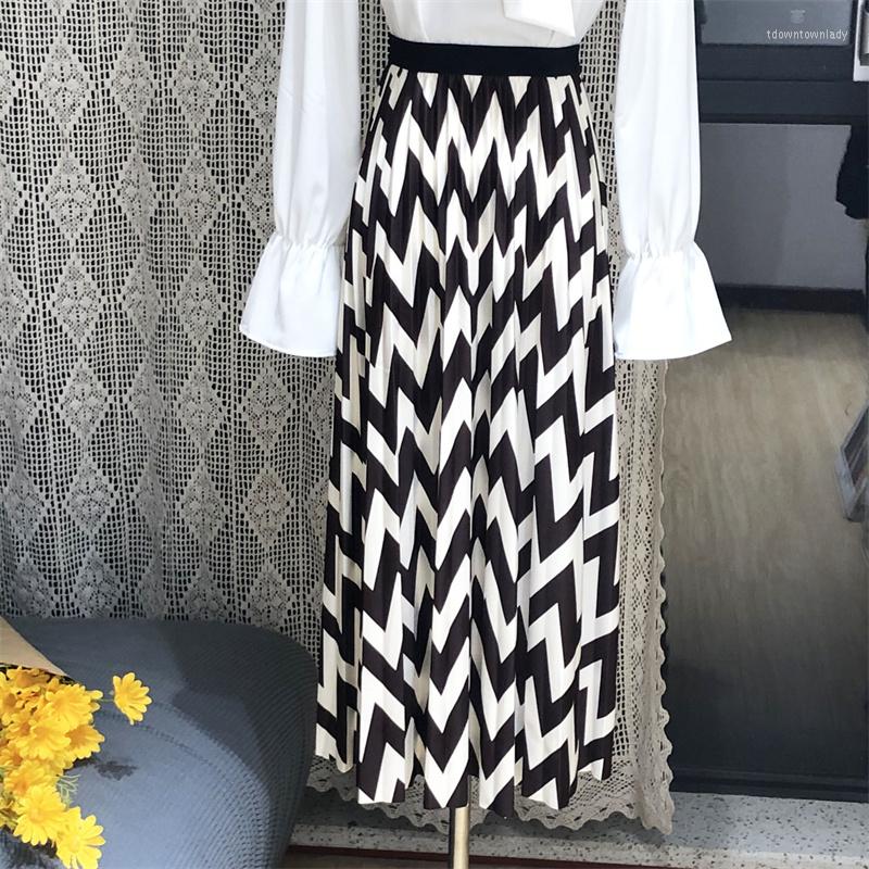 Skirts Vintage Print Midi Long Skirt Women 2022 Summer Casual Holiday A Line High Waist Mid-length Female Ladies, Black
Skirts Vintage Print Midi Long Skirt Women 2022 Summer Casual Holiday A Line High Waist Mid-length Female Ladies, Black