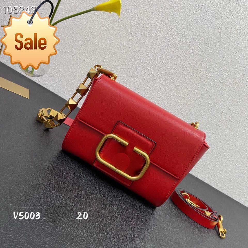 Women's Luxury Designer Shoulder Bags Tote 2023 New Fashion Top Quality Leather Portable Crossbody Bag with Gift Box Packaging Factory Direct Sales, Red
Women's Luxury Designer Shoulder Bags Tote 2023 New Fashion Top Quality Leather Portable Crossbody Bag with Gift Box Packaging Factory Direct Sales, Red