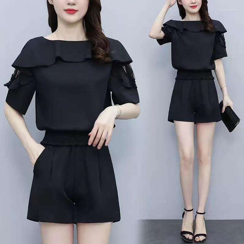 Women's Tracksuits 2022 Summer Short Sleeved Shorts Suit Lace Top Women's Fashion Professional Temperament Two-piece, Dark green
Women's Tracksuits 2022 Summer Short Sleeved Shorts Suit Lace Top Women's Fashion Professional Temperament Two-piece, Dark green