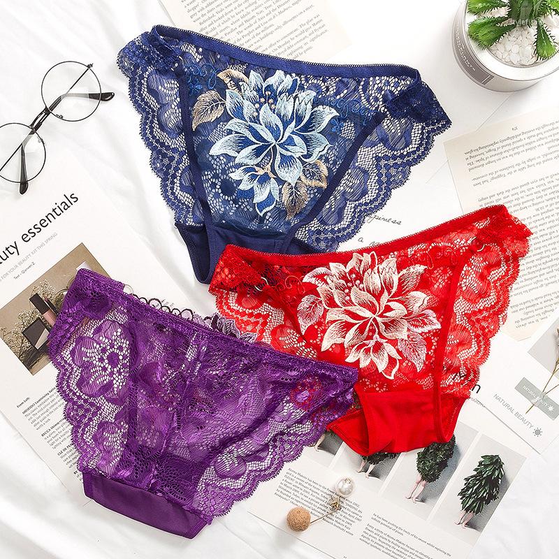 Women's Panties Sexy Lace Women Fashion Lingerie Tempting Pretty Briefs High Quality Cotton Low Waist Embroidered Underwear
Women's Panties Sexy Lace Women Fashion Lingerie Tempting Pretty Briefs High Quality Cotton Low Waist Embroidered Underwear