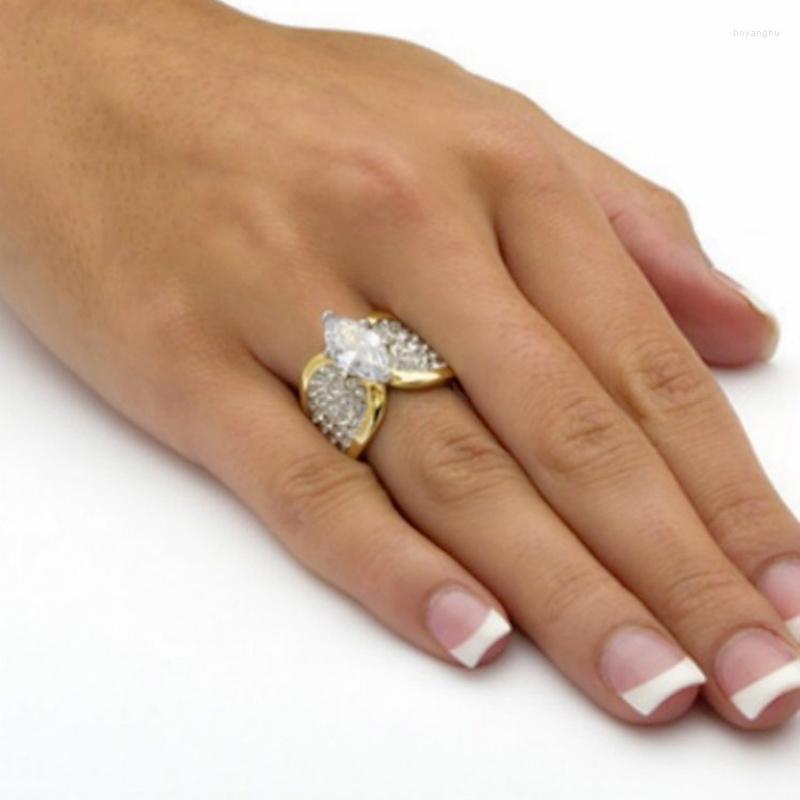 Wedding Rings Golden Color Exquisite Fashion Square & Engagement Ring Made With Cubic Zirconia Jewelry Bands Women