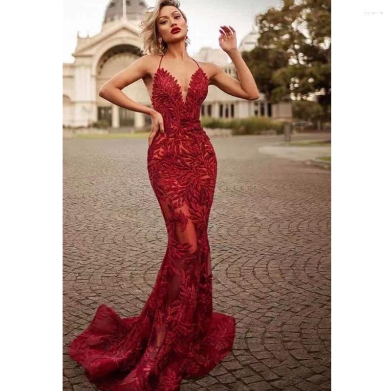 Casual Dresses Sexy 2 Colors Red Gold V Neck Backless Sequined Women Nightclub Bar Singer Birthday Evening Party Dress Stage Wear
Casual Dresses Sexy 2 Colors Red Gold V Neck Backless Sequined Women Nightclub Bar Singer Birthday Evening Party Dress Stage Wear