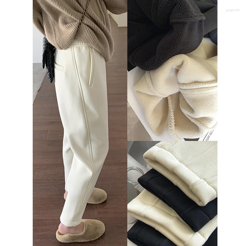 Women' Pants 2022 Arrival Winter Women Cotton Thickening Warmth Patchwork Ankle-length Casual Loose Elastic Waist Harem V913, Beige
Women' Pants 2022 Arrival Winter Women Cotton Thickening Warmth Patchwork Ankle-length Casual Loose Elastic Waist Harem V913, Beige
