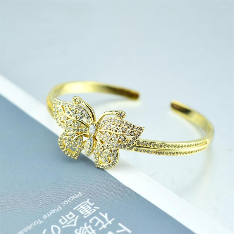 Bangle 2022 Arrival High Quality Golden CZ Zirconia Butterfly Charm Bracelets For Women Party Wedding Bride Bridesmaid Jewelry
Bangle 2022 Arrival High Quality Golden CZ Zirconia Butterfly Charm Bracelets For Women Party Wedding Bride Bridesmaid Jewelry