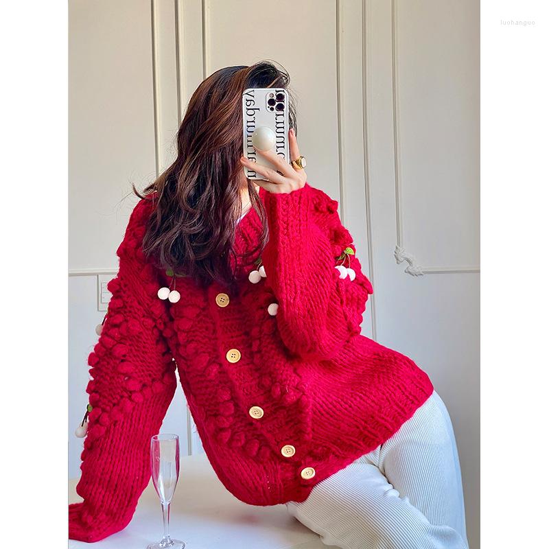 Women's Blouses Autumn And Winter 2022 Design Sense Thick Needle Coat Red Embellishment Age Reducing Christmas Sweater Female
Women's Blouses Autumn And Winter 2022 Design Sense Thick Needle Coat Red Embellishment Age Reducing Christmas Sweater Female