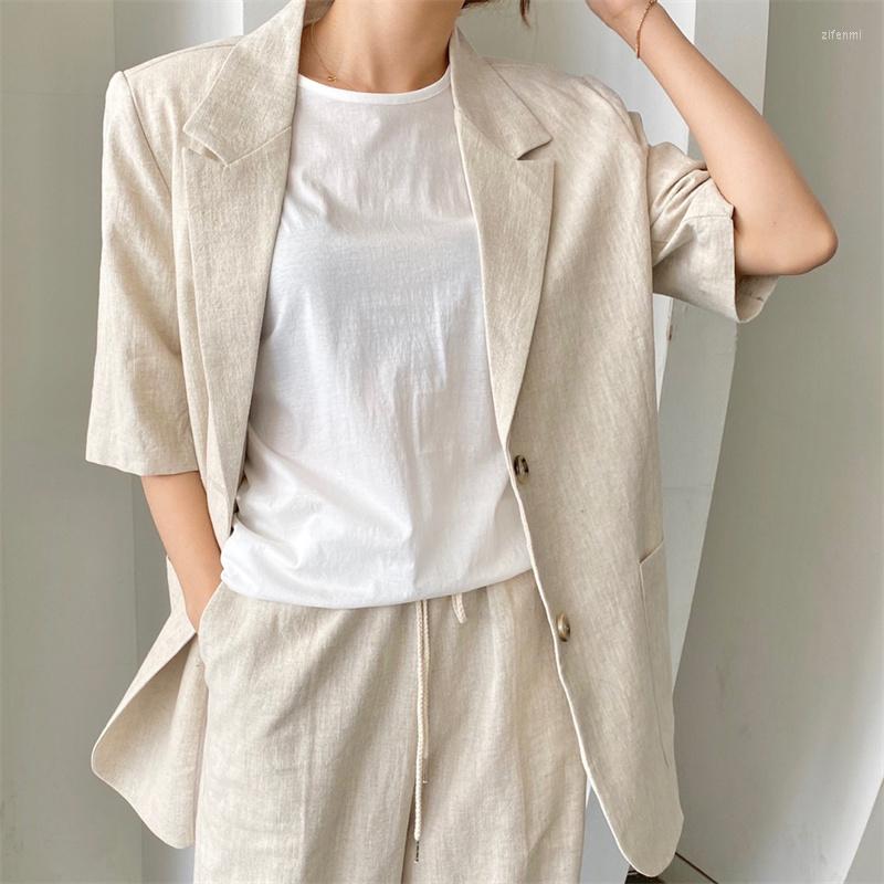 Women's Suits HziriP 2022 Femme Casual Elegant Vintage OL Outwear All Match Office Ladies Coats Retro Tops Short Sleeve Blazer Jackets, Black
Women's Suits HziriP 2022 Femme Casual Elegant Vintage OL Outwear All Match Office Ladies Coats Retro Tops Short Sleeve Blazer Jackets, Black