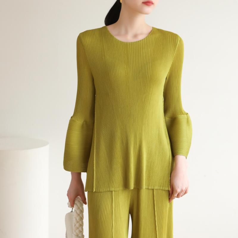 Women's T Shirts Manufacturers For 2023 Autumn And Spring Miyake Fold Lantern Sleeve High-end Version Of Slim T-shirt, Black
Women's T Shirts Manufacturers For 2023 Autumn And Spring Miyake Fold Lantern Sleeve High-end Version Of Slim T-shirt, Black