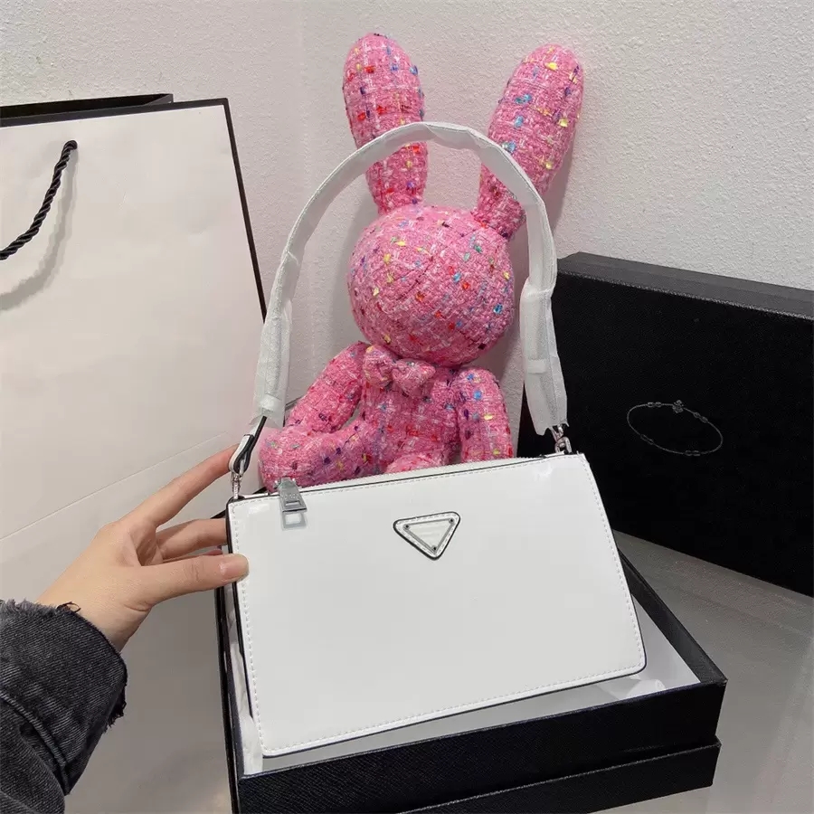 New Luxurys Designers Bags Handbag Tote Hobo Purses wallet Crossbody Bag Clutch Bags fashion Card Holders Shoulder Bags
New Luxurys Designers Bags Handbag Tote Hobo Purses wallet Crossbody Bag Clutch Bags fashion Card Holders Shoulder Bags
