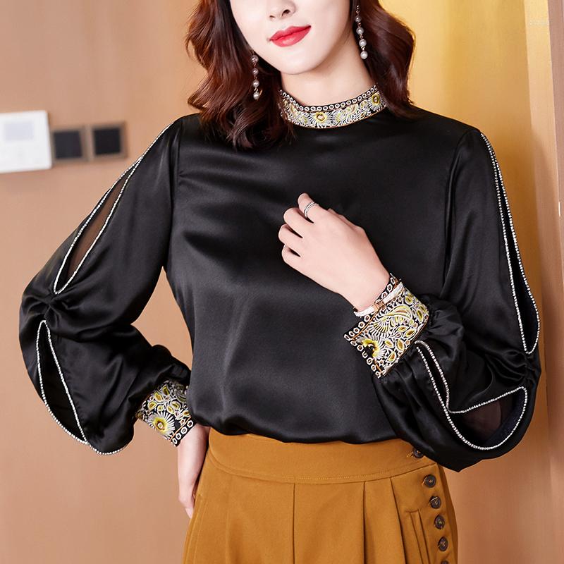 Women's Blouses M 4XL Plus Size Women Vintage Black Tops Elagant Fashion Stand Collar Lantern Sleeve Embroidery Lady Shirt Blouse
Women's Blouses M 4XL Plus Size Women Vintage Black Tops Elagant Fashion Stand Collar Lantern Sleeve Embroidery Lady Shirt Blouse