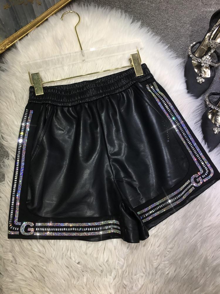Women's Shorts High Quality Drilling Women Wide Leg Autumn Winter Elastic Waist PU Leather Black Out Wearing Boot
Women's Shorts High Quality Drilling Women Wide Leg Autumn Winter Elastic Waist PU Leather Black Out Wearing Boot