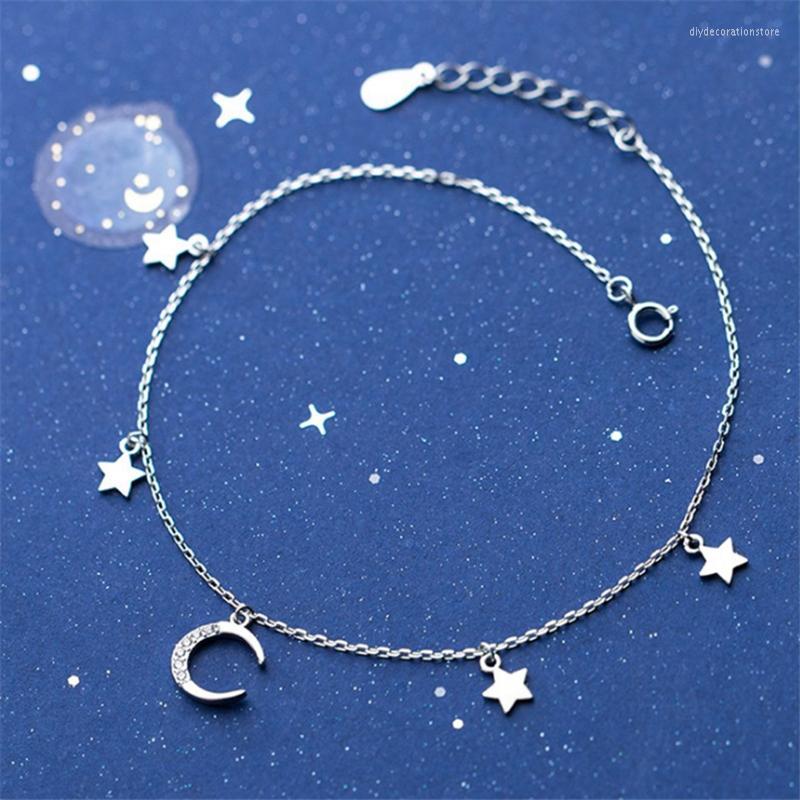 Charm Bracelets Korean Fashion Sweet Temperament Mini Moon With Star Women's Fine Tibetan Silver Color Cubic Stones Bling Hand Jewelry
Charm Bracelets Korean Fashion Sweet Temperament Mini Moon With Star Women's Fine Tibetan Silver Color Cubic Stones Bling Hand Jewelry
