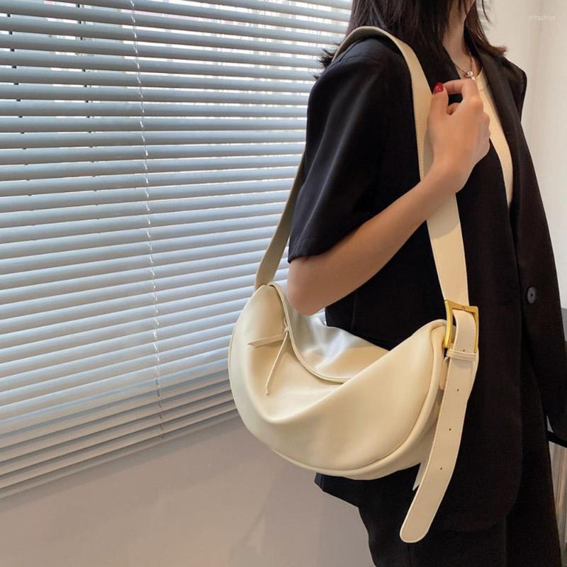 Evening Bags PU Leather Women Shoulder Bag Lightweight Ladies Messenger Large Capacity Vintage Simple Soft Adjustable For Work, Black
Evening Bags PU Leather Women Shoulder Bag Lightweight Ladies Messenger Large Capacity Vintage Simple Soft Adjustable For Work, Black