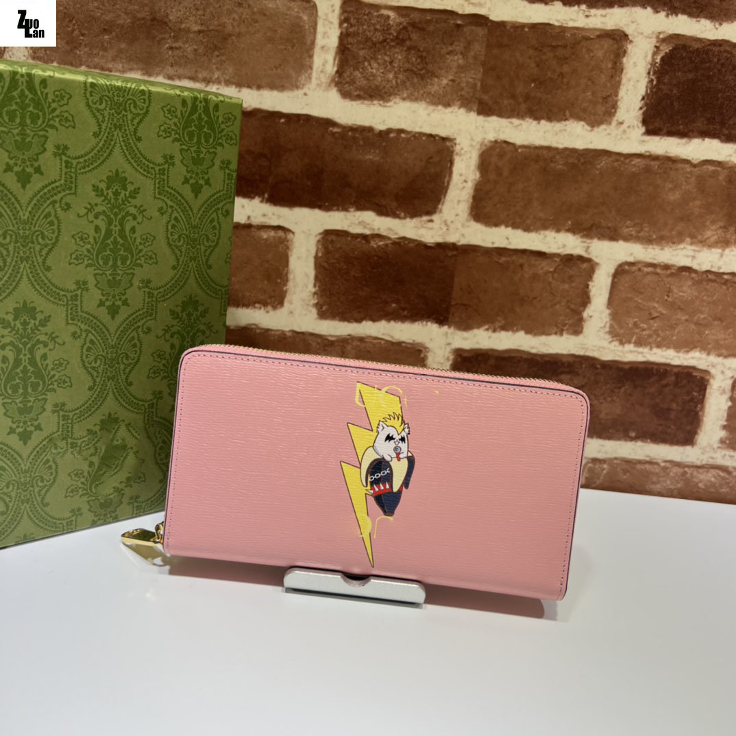 20023 new famous fashion brand new female zipper wallet 701060 senior artificial canvas Boston terrier embroidery dinner bag luxury bag., Red
20023 new famous fashion brand new female zipper wallet 701060 senior artificial canvas Boston terrier embroidery dinner bag luxury bag., Red