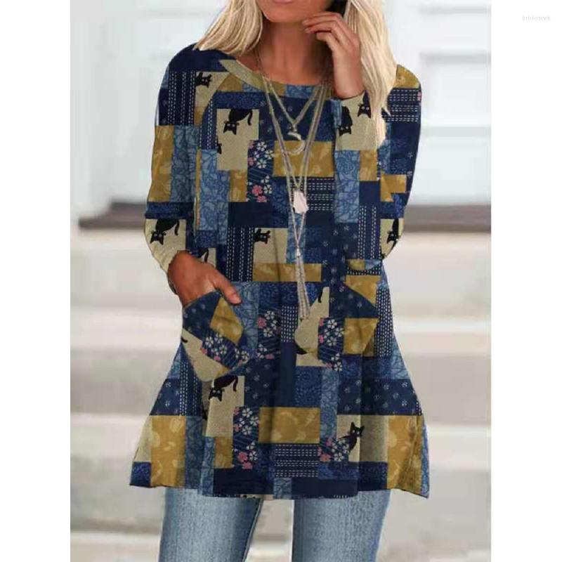 Women' Blouses 2022 Women' O-Neck Aesthetic Long Sleeve Retro Street Dress Top Pocket Design Harajuku Shirt Casual, 06
Women' Blouses 2022 Women' O-Neck Aesthetic Long Sleeve Retro Street Dress Top Pocket Design Harajuku Shirt Casual, 06