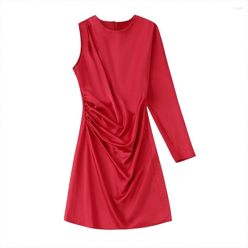 Casual Dresses ZAA Fall 2022 Women's Fashion Dress Chic Vintage Round Neck Asymmetric Design Silk Satin Texture Miniskirt, Red
Casual Dresses ZAA Fall 2022 Women's Fashion Dress Chic Vintage Round Neck Asymmetric Design Silk Satin Texture Miniskirt, Red