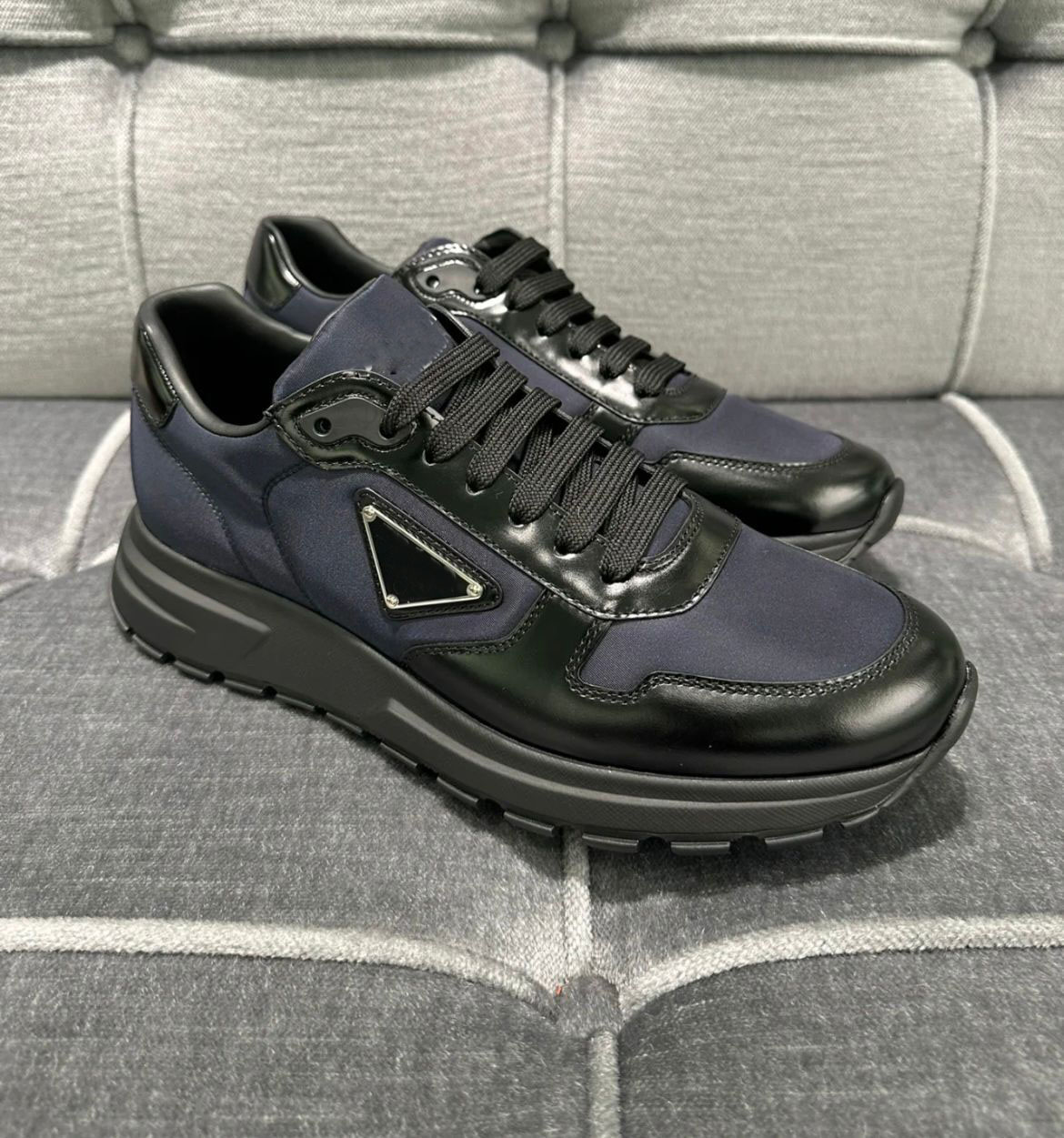 Famous Design Triangle PRAX 01 Men Sneakers Shoes Re-Nylon Technical Fabric Runner Sports Man Flexible Rubber Sole Trainers Shoe EU38-46 With Box, 58
Famous Design Triangle PRAX 01 Men Sneakers Shoes Re-Nylon Technical Fabric Runner Sports Man Flexible Rubber Sole Trainers Shoe EU38-46 With Box, 58