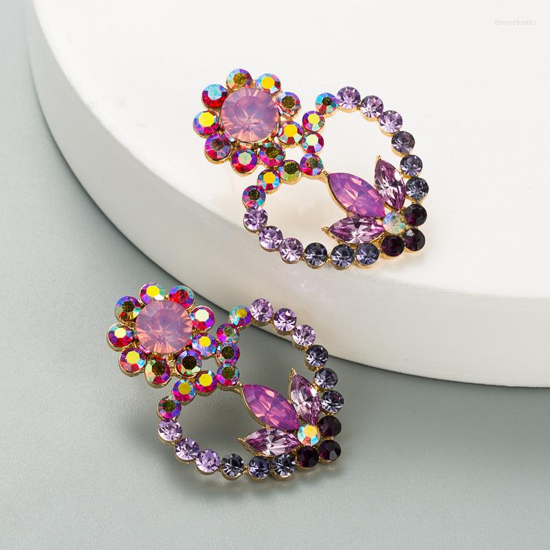 Dangle Earrings Women Exaggerated Retro Crystal Rhinestone Heart Jewelry High Fashion Statement Accessories
Dangle Earrings Women Exaggerated Retro Crystal Rhinestone Heart Jewelry High Fashion Statement Accessories