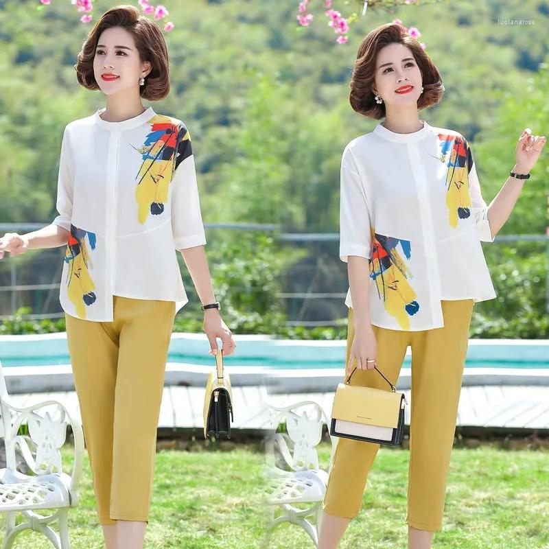 Women's Tracksuits Young Mother Summer Suits Short Sleeve Calf-Length Pants 2PCS 2022 Middle-aged Elderly Women Tops T-shirt Casual Sets, A piece yellow pant
Women's Tracksuits Young Mother Summer Suits Short Sleeve Calf-Length Pants 2PCS 2022 Middle-aged Elderly Women Tops T-shirt Casual Sets, A piece yellow pant