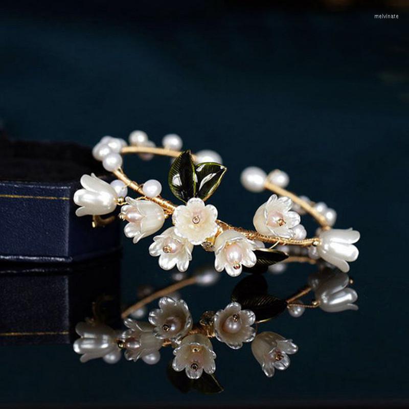 Bangle FXLRY Original Handmade Natural Pearl Vintage Adjustable Opening Lily Of The Valley Flower Bracelet For Women Jewelry
Bangle FXLRY Original Handmade Natural Pearl Vintage Adjustable Opening Lily Of The Valley Flower Bracelet For Women Jewelry