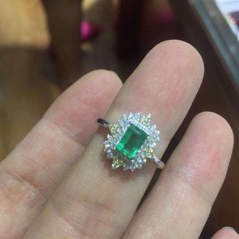Cluster Rings Elegant Emerald Ring Simple Design Solid 925 Silver 4mm 6mm Natural Jewelry Romantic Valentine Day Gift
Cluster Rings Elegant Emerald Ring Simple Design Solid 925 Silver 4mm 6mm Natural Jewelry Romantic Valentine Day Gift