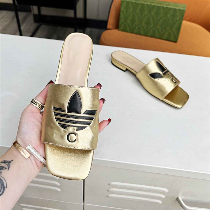 Fashion Slippers GGity 2023 Luxury design Summer Men flat bottom Women Slope Heel Letter Leather Casual Sandals 05-04
Fashion Slippers GGity 2023 Luxury design Summer Men flat bottom Women Slope Heel Letter Leather Casual Sandals 05-04