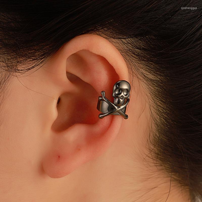 Backs Earrings 1 Pcs Vintage Ear Clips Punk Small Hollow Skull Charm Clip Jewelry Gothic Pierced Halloween Gifts
Backs Earrings 1 Pcs Vintage Ear Clips Punk Small Hollow Skull Charm Clip Jewelry Gothic Pierced Halloween Gifts