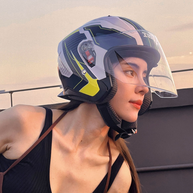 Motorbike Helmet Men's and Women's Double Lens Bluetooth Half Helmet Overlay Motorbike Three-quarter Helmet, Blacks
Motorbike Helmet Men's and Women's Double Lens Bluetooth Half Helmet Overlay Motorbike Three-quarter Helmet, Blacks