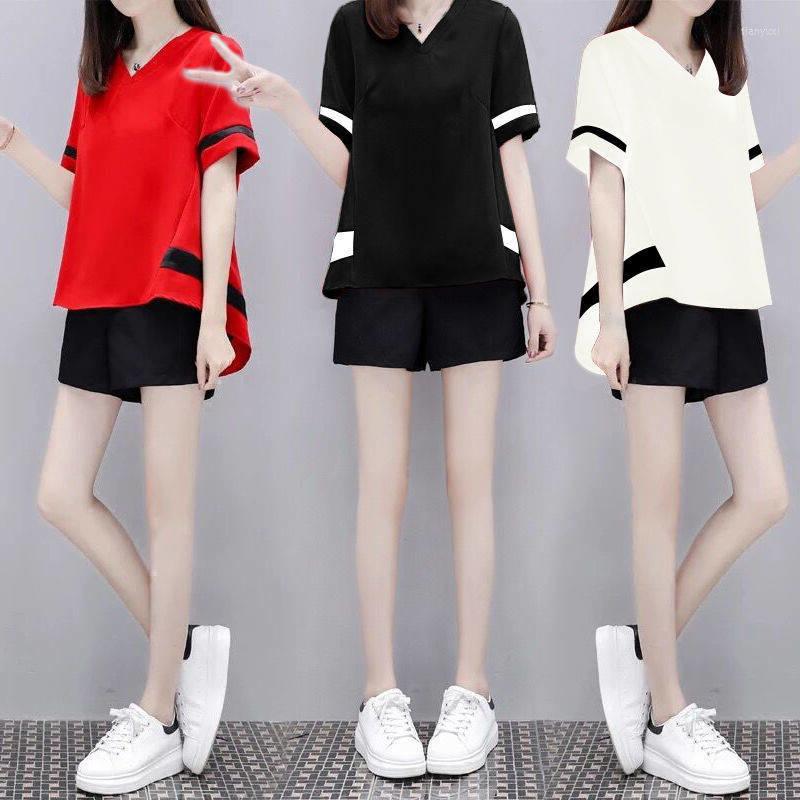 Women's Tracksuits Casual Tracksuit Women Summer 2022 Fashion Two Piece Set Short Sleeve Tops And Black Wide Leg Shorts Sport Suit X160
Women's Tracksuits Casual Tracksuit Women Summer 2022 Fashion Two Piece Set Short Sleeve Tops And Black Wide Leg Shorts Sport Suit X160
