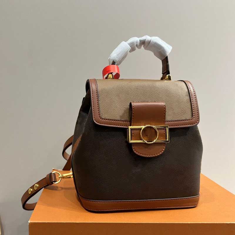 Love You Daphne Backpack Style bag cross body bags classic flower Designer women handbags Envelope shoulder lady Luxury genuine Leather messenger, 6 27*19cm
Love You Daphne Backpack Style bag cross body bags classic flower Designer women handbags Envelope shoulder lady Luxury genuine Leather messenger, 6 27*19cm