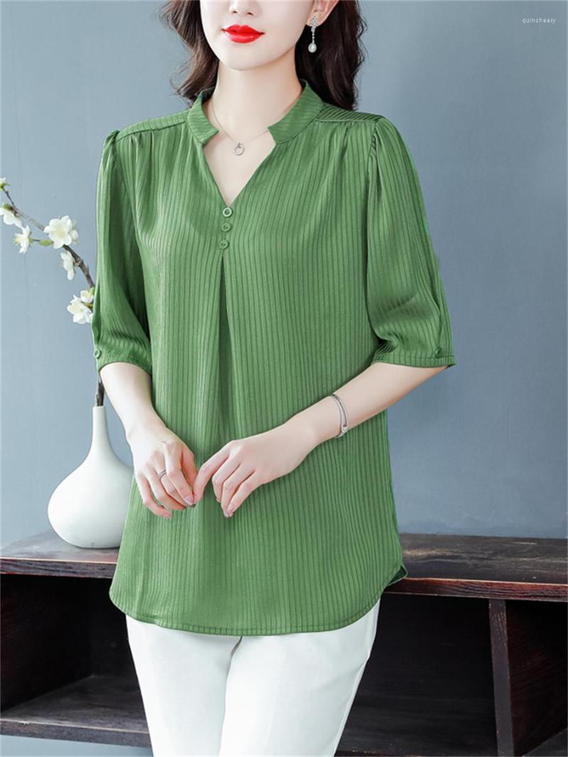 Women's Blouses 4XL Loose Women Spring Summer Shirts Lady Fashion Casual Short Sleeve V-Neck Collar Solid Color Blusas Tops Elegant CT0659, Green
Women's Blouses 4XL Loose Women Spring Summer Shirts Lady Fashion Casual Short Sleeve V-Neck Collar Solid Color Blusas Tops Elegant CT0659, Green