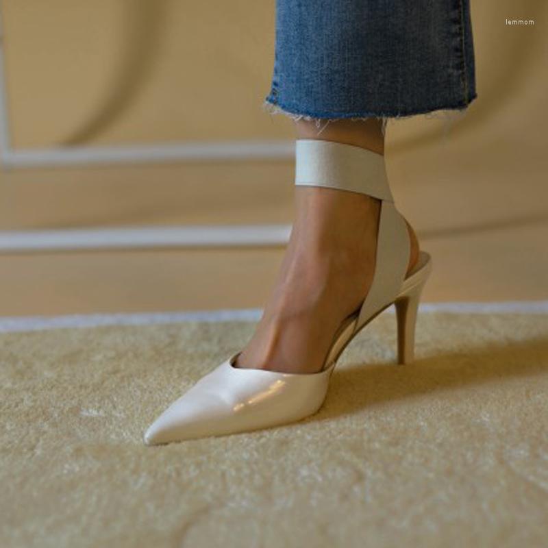 Sandals Arden Furtado 2022 Summer Fashion Women's Shoes Pointed Toe Stilettos Heels Pure Color Crystal Rhinestone Wedding Size 45, White
Sandals Arden Furtado 2022 Summer Fashion Women's Shoes Pointed Toe Stilettos Heels Pure Color Crystal Rhinestone Wedding Size 45, White