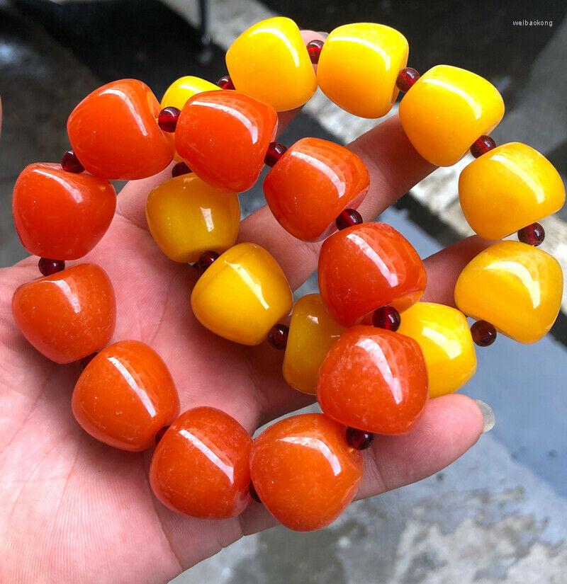 Strand Hoo 18mm BEAUTIFUL RED BALTIC AMBER Old Beeswax Apple Bead Bracelet Certificate
Strand Hoo 18mm BEAUTIFUL RED BALTIC AMBER Old Beeswax Apple Bead Bracelet Certificate