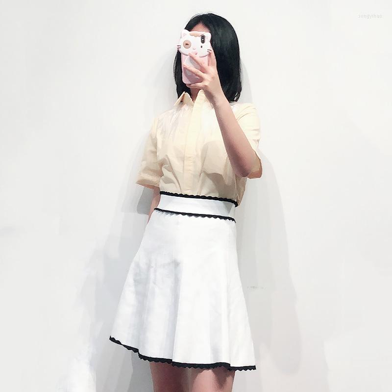 Women's Blouses Patads French Casual Short Sleeve Embroidered Shirt Spring And Summer College Style Female Ouyang Nana Same E19ivors, Yellow
Women's Blouses Patads French Casual Short Sleeve Embroidered Shirt Spring And Summer College Style Female Ouyang Nana Same E19ivors, Yellow