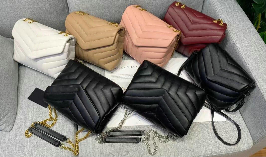 Designers Shoulder Bags Women Sliver Chain Crossbody Bag Leather luxurys Totes Handbag Tote Flip Cover Diagonal Messenger Bag purse, Black/gold chain
Designers Shoulder Bags Women Sliver Chain Crossbody Bag Leather luxurys Totes Handbag Tote Flip Cover Diagonal Messenger Bag purse, Black/gold chain