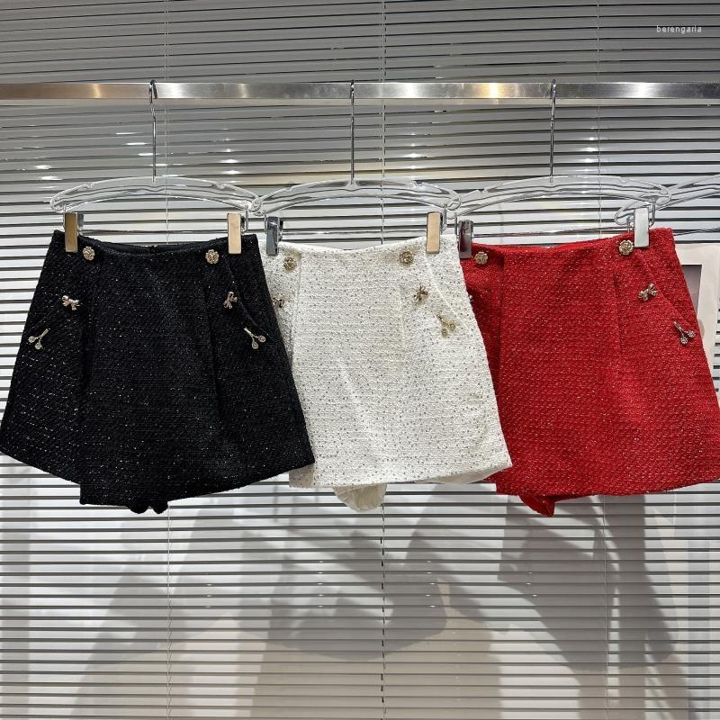 Women's Shorts PREPOMP 2022 Winter Arrival Metal Buckles Decoration Tweed Women GG916, Black
Women's Shorts PREPOMP 2022 Winter Arrival Metal Buckles Decoration Tweed Women GG916, Black