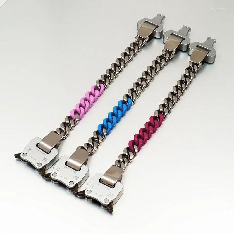 Charm Bracelets 2022 Colored Links 1017 ALYX 9SM Men Women Carved Logo Metal Buckle
Charm Bracelets 2022 Colored Links 1017 ALYX 9SM Men Women Carved Logo Metal Buckle