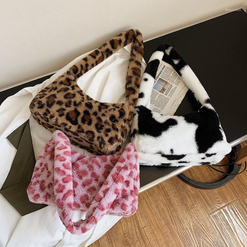 Evening Bags Fashion Animal Print Mini Shoulder Female Simple Plush Underarm Versatile Messenger Bag Fluffy Tote Small Purses, Black
Evening Bags Fashion Animal Print Mini Shoulder Female Simple Plush Underarm Versatile Messenger Bag Fluffy Tote Small Purses, Black