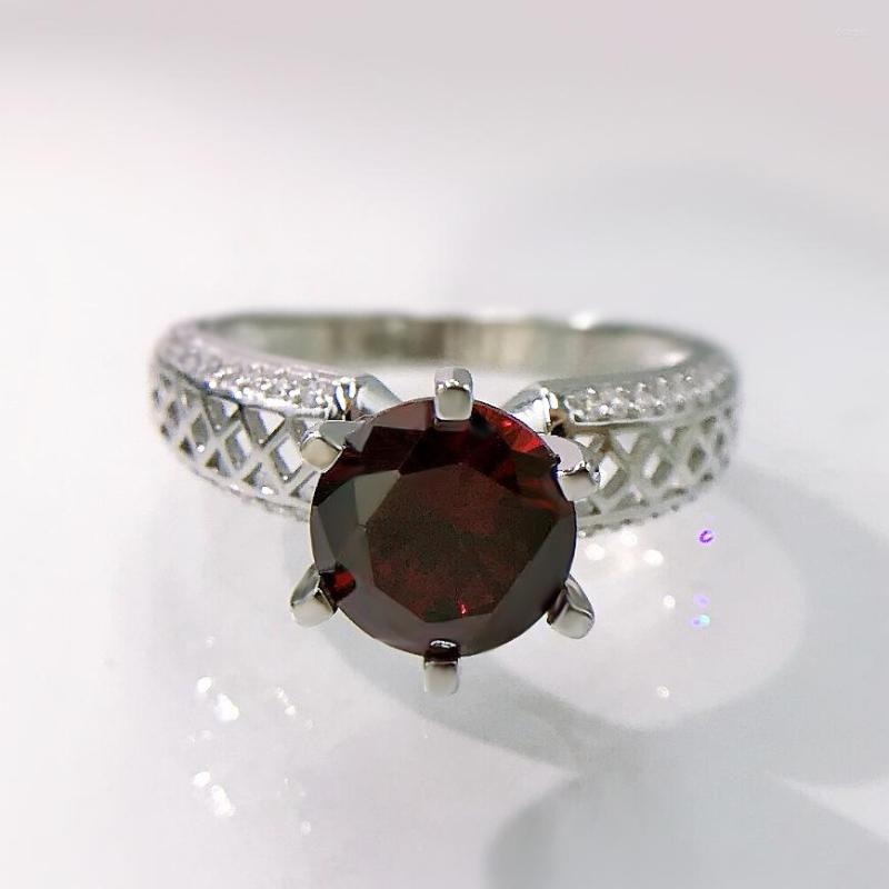 Cluster Rings Vintage 925 Sterling Silver 8 8mm Round Cut Red High Carbon Diamond Wedding Engagement Ring For Women Fine Jewelry Gifts
Cluster Rings Vintage 925 Sterling Silver 8 8mm Round Cut Red High Carbon Diamond Wedding Engagement Ring For Women Fine Jewelry Gifts