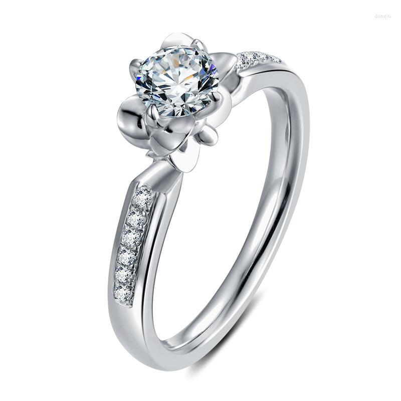 Cluster Rings Trendy S925 Sterling Silver Charm 2022 Classic Flower 0.5 Moissanite Pure Argentum Gems Jewelry For Women Lovers
Cluster Rings Trendy S925 Sterling Silver Charm 2022 Classic Flower 0.5 Moissanite Pure Argentum Gems Jewelry For Women Lovers