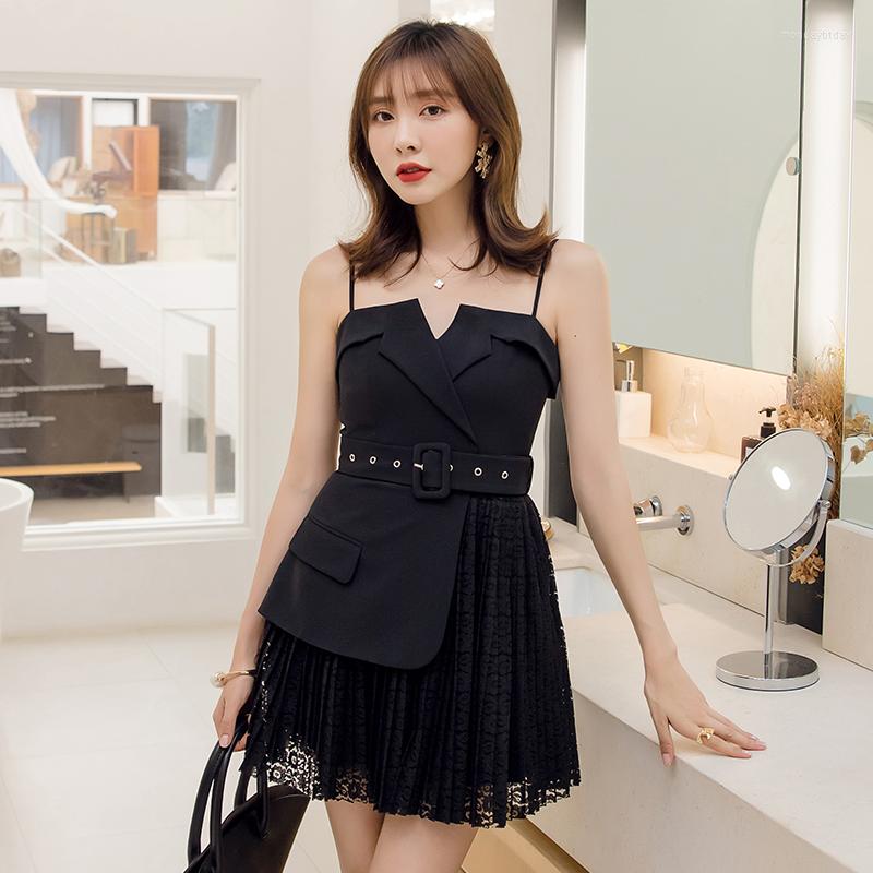 Casual Dresses YIGELILA Arrivals Black Dress Turn Down Collar Solid Sleeveless A-line Spaghetti Strap Above Knee Short 65395
Casual Dresses YIGELILA Arrivals Black Dress Turn Down Collar Solid Sleeveless A-line Spaghetti Strap Above Knee Short 65395