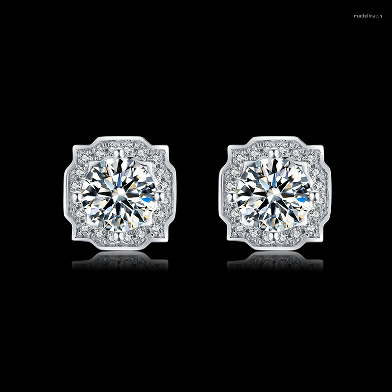 Stud Earrings BOEYCJR 925 Classic Silver 0.5ct/1ct D Color Moissanite VVS Fine Jewelry Diamond Earring For Women Gift
Stud Earrings BOEYCJR 925 Classic Silver 0.5ct/1ct D Color Moissanite VVS Fine Jewelry Diamond Earring For Women Gift