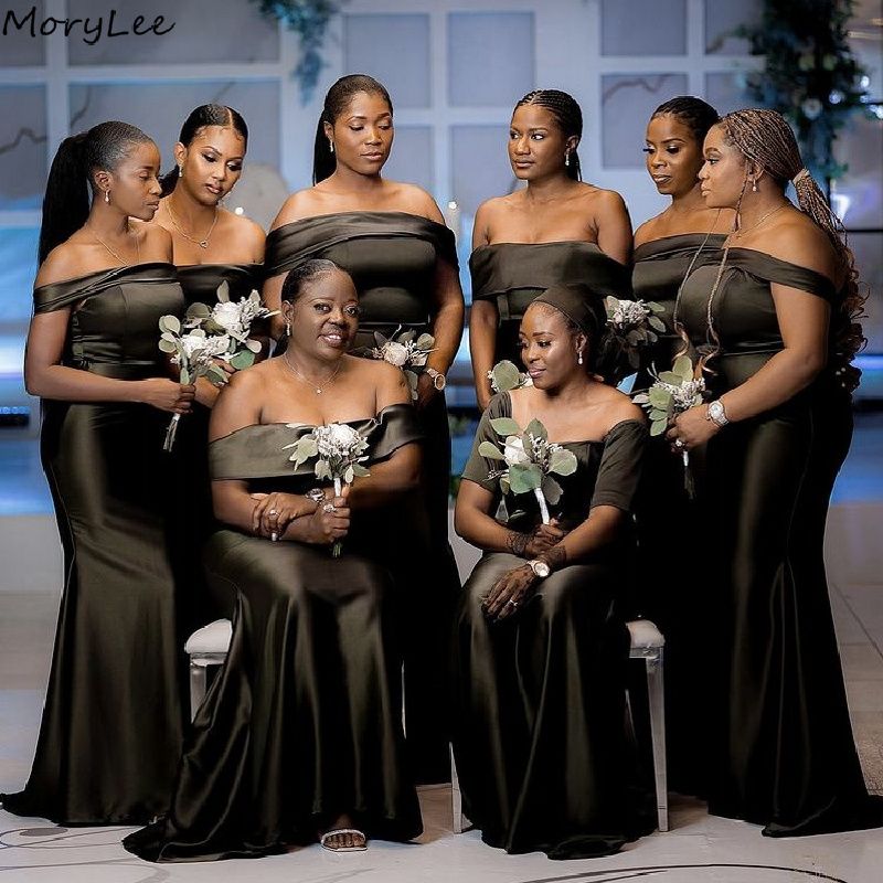 2023 Black Mermaid Bridesmaid Dresses Satin Off the Shoulder Floor Length Beach Plus Size Wedding Guest Gowns Custom Made Formal Evening Wear