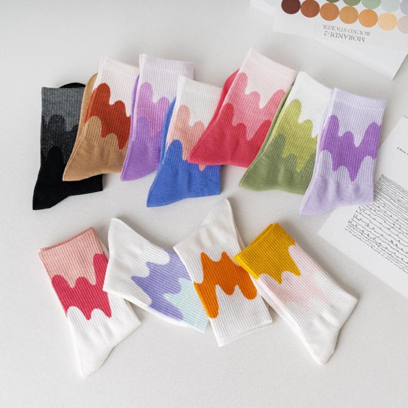 Women Socks Sweet Gradient Ice Cream Wave Stripe Personalized Middle Tube Long Ins Street Fashion Cotton Milk Patchwork, 05
Women Socks Sweet Gradient Ice Cream Wave Stripe Personalized Middle Tube Long Ins Street Fashion Cotton Milk Patchwork, 05